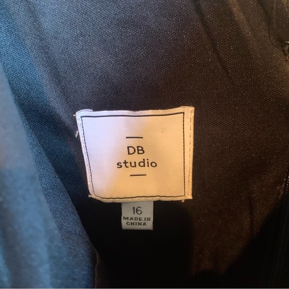 DB Studio/Davids Bridal size 16 lace dress, size 16, EUC - Picture 4 of 5